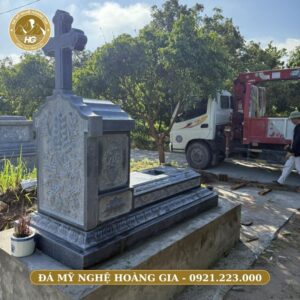 MỘ ĐÁ NGUYÊN KHỐI - MẪU 05
