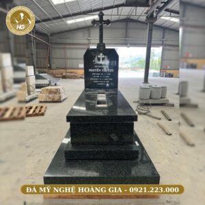 MỘ GRANITE - MẪU 04