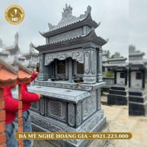 MỘ ĐÁ CÓ MÁI - MẪU 17